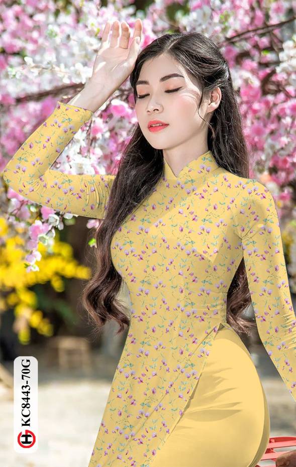 1621684089 606 vai ao dai mau moi vua ra (15)